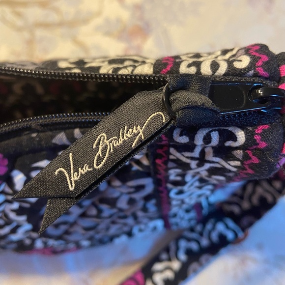 Vera Bradley On The Go Crossbody Bag - Picture 5 of 5